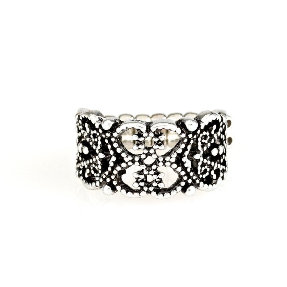 Paparazzi Tell Me How You Really Frill Silver Ring